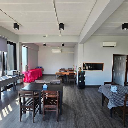 Polkadot Hostel Phitszanulok Kültér fotó