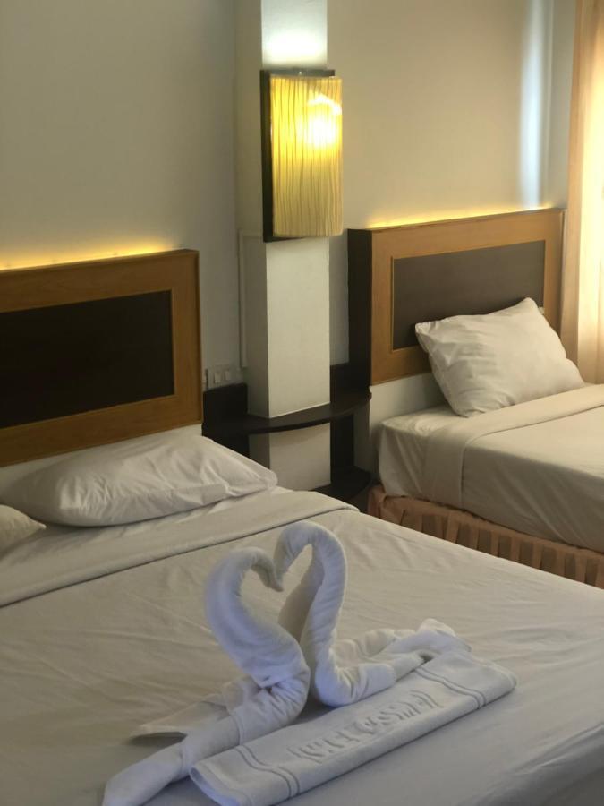 Polkadot Hostel Phitszanulok Kültér fotó